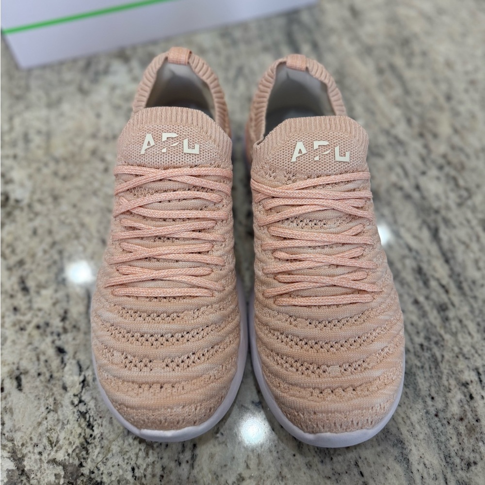 APL Athletic Propulsion Labs Techloom Wave Sneakers Running Walk Athletic BNIB